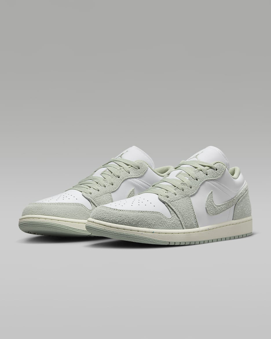 Air Jordan 1 Low SE Men s Shoes